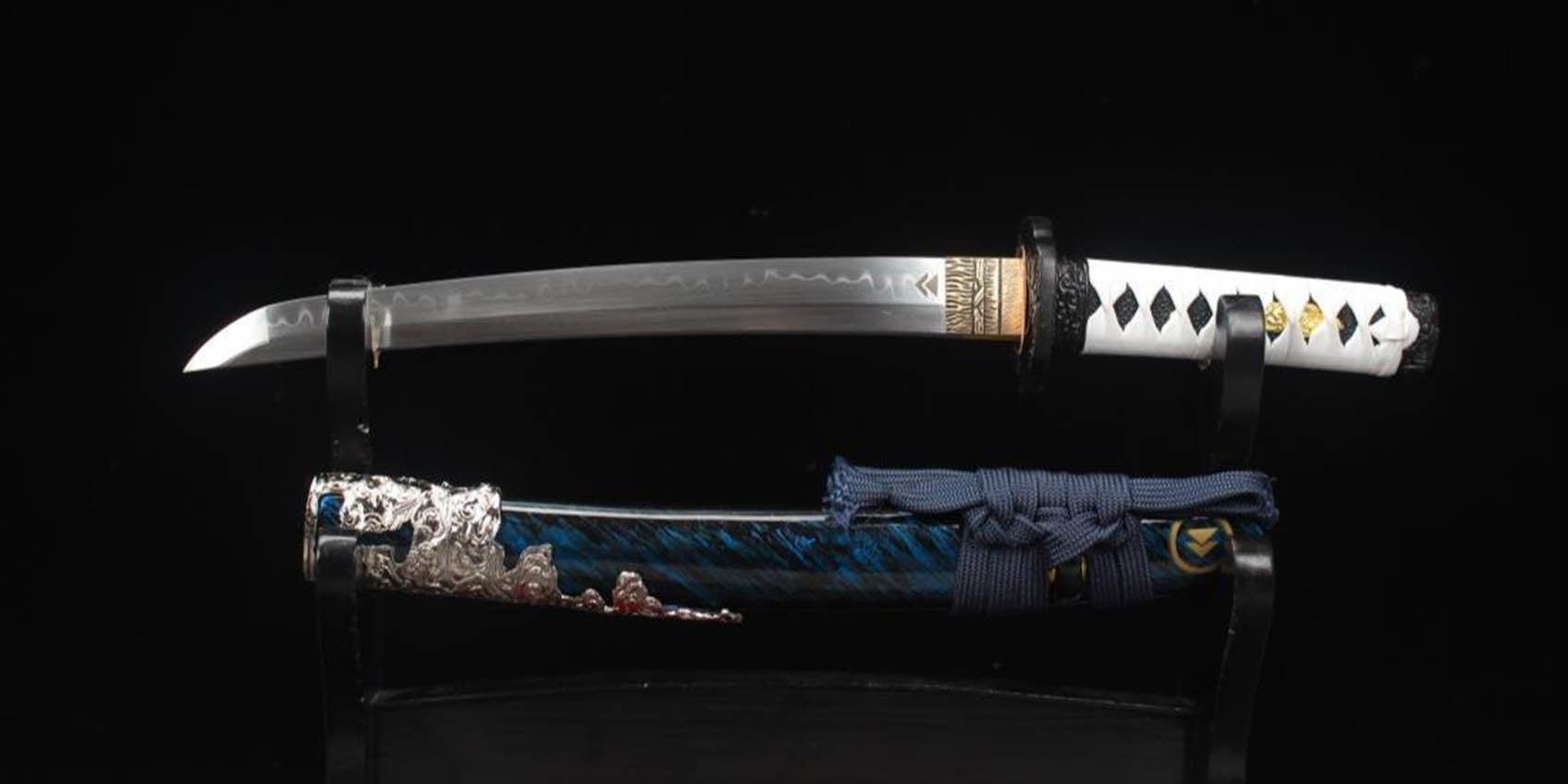 Black Friday Special: Ghost of Tsushima Tanto, Full Tang T10 Steel