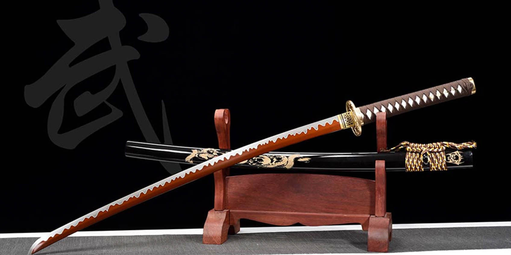 Red Blade Katana & Ghost Valley Sword: Symbols of Craftsmanship