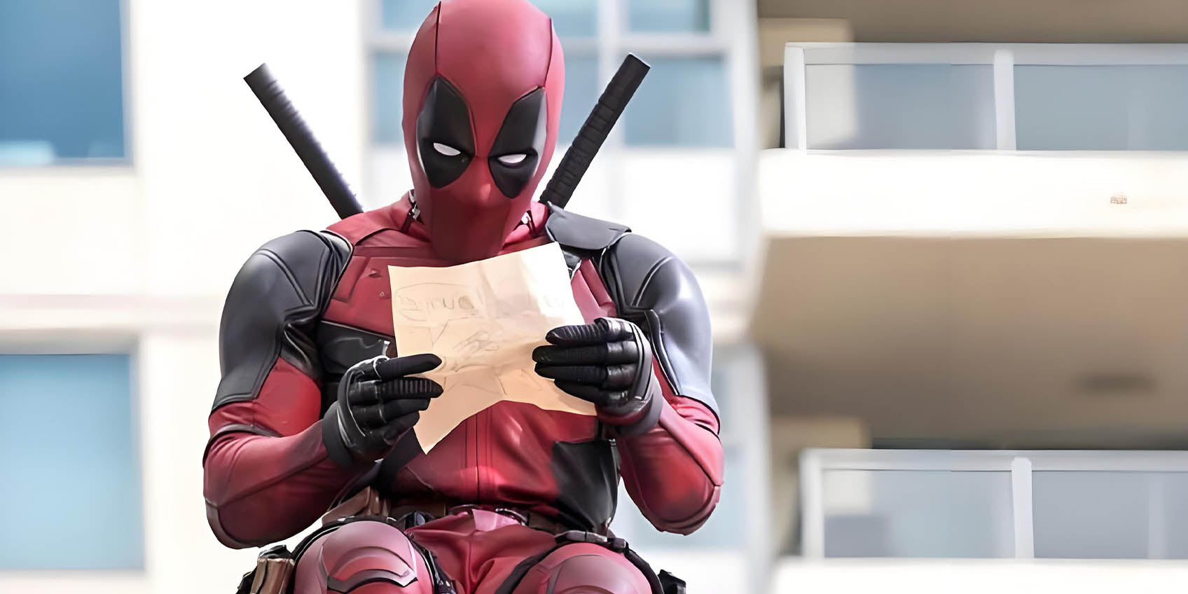 Realistisches Katana-Deadpool-Set: Das perfekte Sammlerstück für Fans