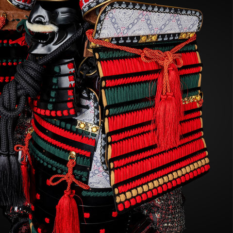 Handmade Oda Clan Red & Black Samurai Armor, Life-Size Yoroi with Helmet