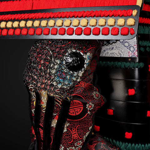 Handmade Oda Clan Red & Black Samurai Armor, Life-Size Yoroi with Helmet