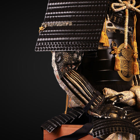 Handmade Life Size Yoroi,Tokugawa Clan Black and White Samurai Armor with Helmet