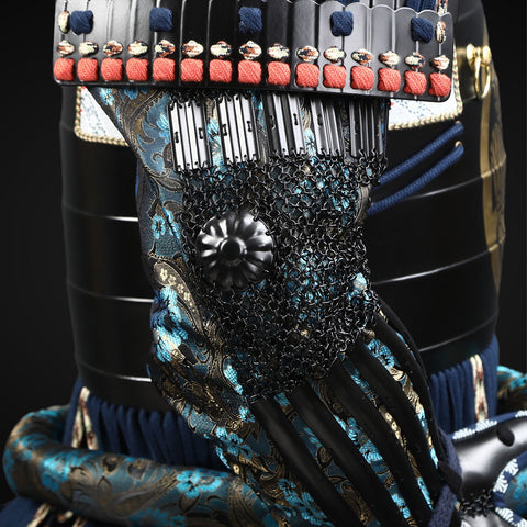 Handmade Tokugawa Clan Black,Blue Samurai Armor with Kuro Kuwagata Kabuto Helmet Life Size Japanese Yoroi