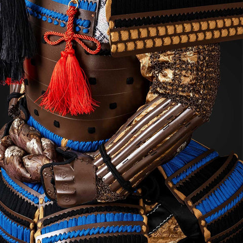 Handmade Life-Size Oda Clan Kachi Samurai Armor – Brown & Golden Yoroi