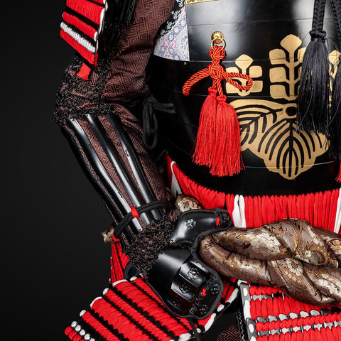 Handmade Life-Size Yoroi ,Oda Clan Kachi Brown & Red Samurai Armor